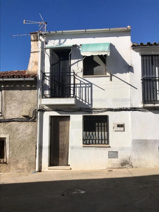 Casa Tia Daniela Casas de Millan Exterior foto