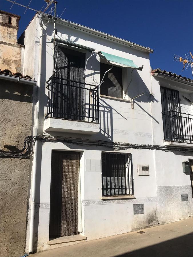 Casa Tia Daniela Casas de Millan Exterior foto